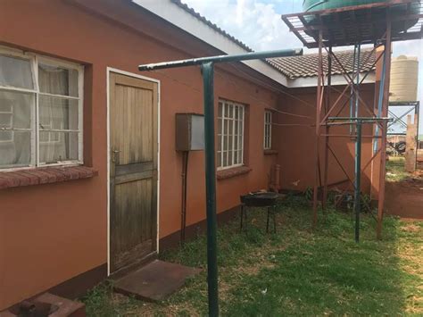 3 Bedroomed Cluster House For Sale Shonahome