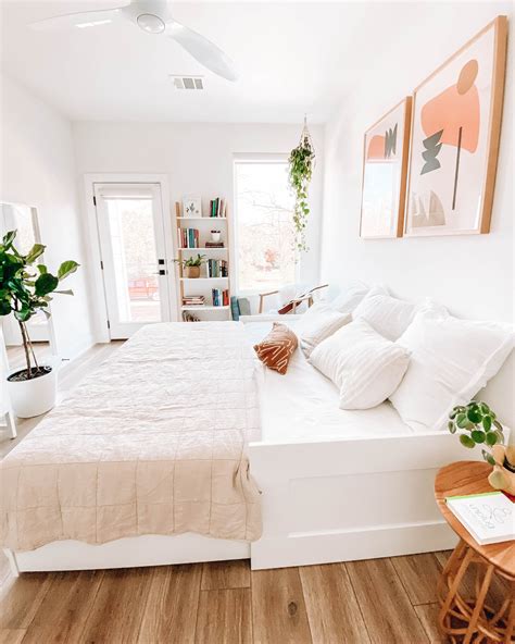 The Om Home Our Multi Purpose Guest Room — Jules Acree Small Guest