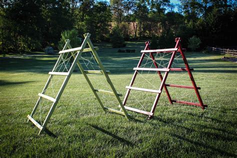 How to attach wire to the wooden frame. Ana White | Garden Trellis - DIY Projects