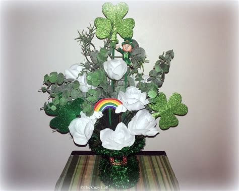 St Patrick S Day Centerpiece Floral Arrangement Etsy Green Tinsel