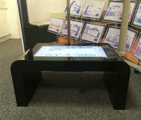 Give any room a touch of gamer flair by bringing in this nes controller coffee table. Touchscreen Coffee Tables | Touchscreen Coffee Tables ...