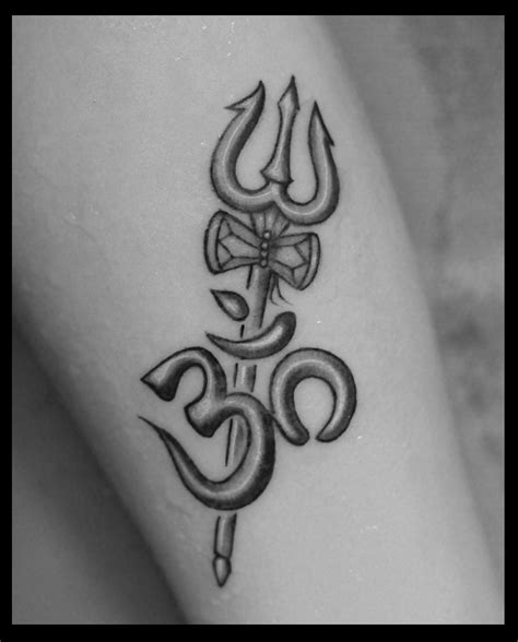 Om Trishul Tattoo Om Trishul Tattoo Trishul Tattoo Designs Trident