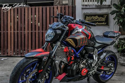 Yamaha Mt07 Custom By Dang Sticker Motos Deportivas Motos Geniales Motos Sport
