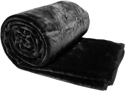 6 Best Mink Blankets Of 2021 Bedding Adviser