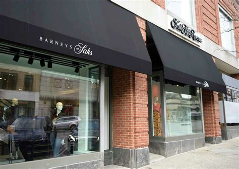 Barneys at Saks to debut on Greenwich Avenue
