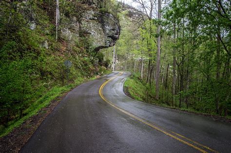 12 Scenic Drives In Kentucky To Take In The Beauty Of The State
