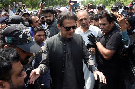 Pakistan Former Prime Minister Khan Apologises In Contempt Of Court Case