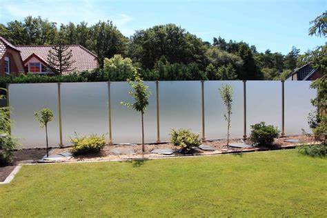 Sichtschutz aus stein holz und glas mit bildern sichtschutz. Glaszaun für Garten und Terrasse | GLASPROFI24