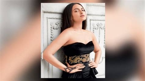 sonakshi sinha to anita dongre all that s happening in the world of fashion india today