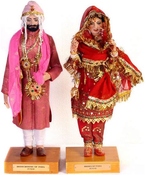 Costume Dolls Of India Punjabi Bride And Groom Punjabi Bride Indian Bride Punjabi Wedding