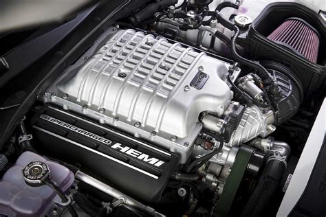 Give Your Car Claws With The 807 Horsepower Hellcat Redeye Crate Engine