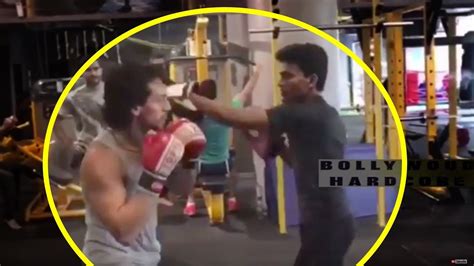 Tiger Shroff S Amazing Boxing Stunt Practice For Baaghi Youtube