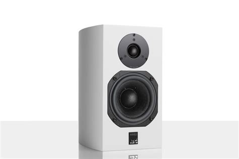 Atc Scm7 V3 Loudspeakers Reviewed Future Audiophile Magazine