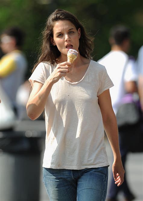 katie holmes films mania days in washington square park may 21 2013 8 92 10