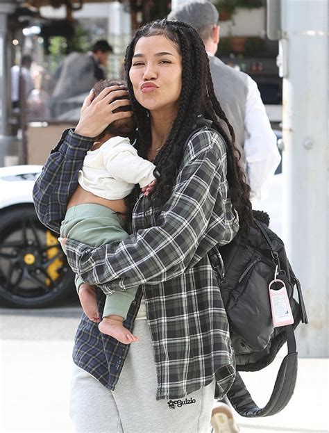Big Sean Jhene Aiko Take Baby Noah On L A Lunch Outing Hollywood Life