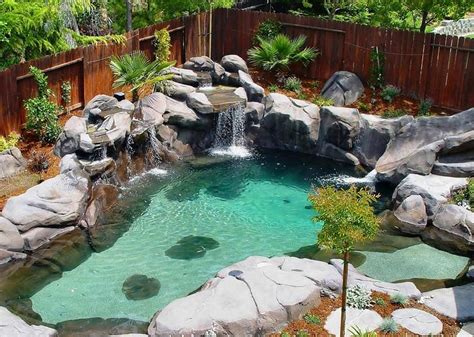 33 Sand Bottom Pool Will Give The Impression Of Being On The Beach Small Pools Small Backyard