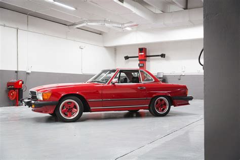 These 107 truly are timeless and will forever be a classic. MB-EXOTENFORUM - Sonderkarossen/Umbauten/Tuning - 560 SL ...
