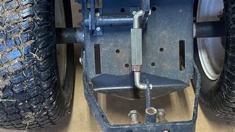 How To Install Sleeve Hitch Craftsman Tractor Youtube