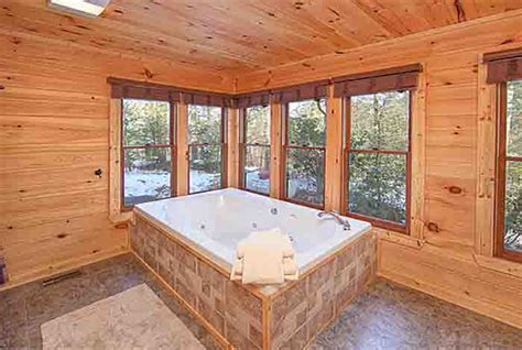 Bring bug spray and extra fans if its in the summer time. Gatlinburg Cabin - Misty Mountain View - 1 Bedroom - Sleeps 6