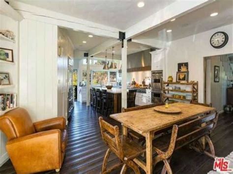House Tour Tuesday—brooke Shields Is Renting Her La Home Popdust