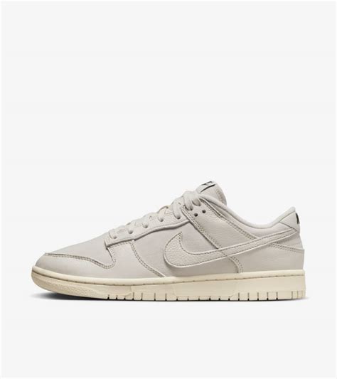 Dunk Low Light Orewood Brown Dz2538 100 Release Date Titlesnkrs