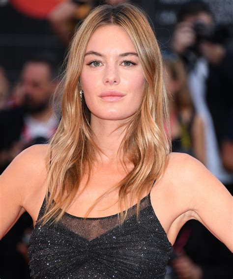 Camille Rowe Biography Height Life Story Super Stars Bio