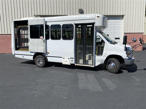 Wheelchair Bus 14 Passenger Paratransit Pilip Customs Emergency