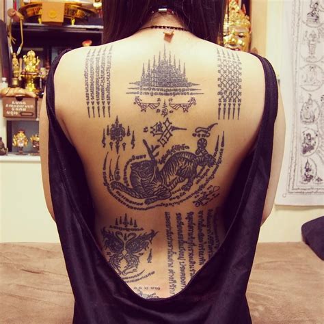 Tattoo Sak Yant In Cambodia Thailand Tattoo Back Tattoos For Guys