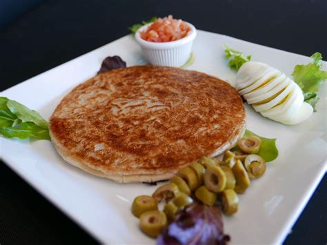 Toast Café Serves Incredible Underrated Israeli Breakfasts In Sherman