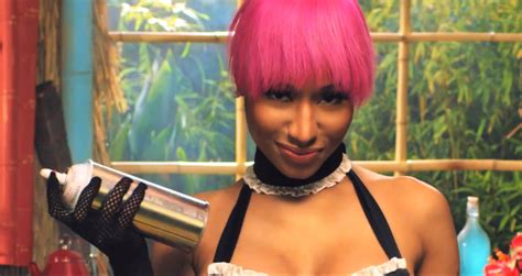 Nicki Minaj Releases Anaconda Video World Is Slayed Young Money