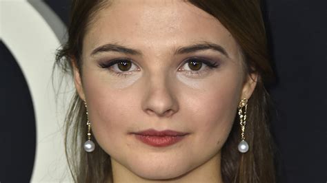 Here S How Stefanie Scott Prepared To Play Carrie In The Girl In The Woods Exclusive