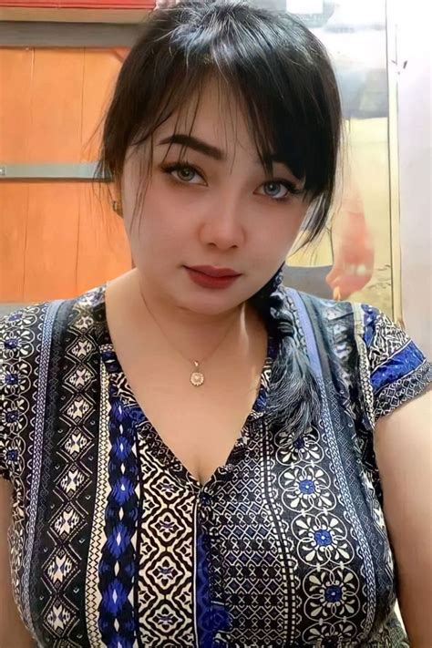 pin on indonesian sexy girl s