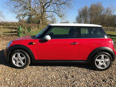 Mini Bmw Chilli Red Cooper 2007 12 Months Mot 75k Miles Full