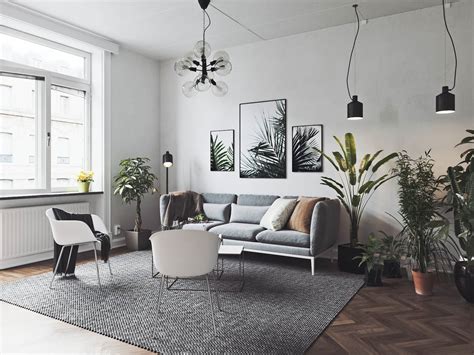 Its love of simplicity, natural scandinavian style can still be a bit eclectic when you add something like a real cow skull against a. 3 Scandinavian Homes with Cozy Dining Rooms