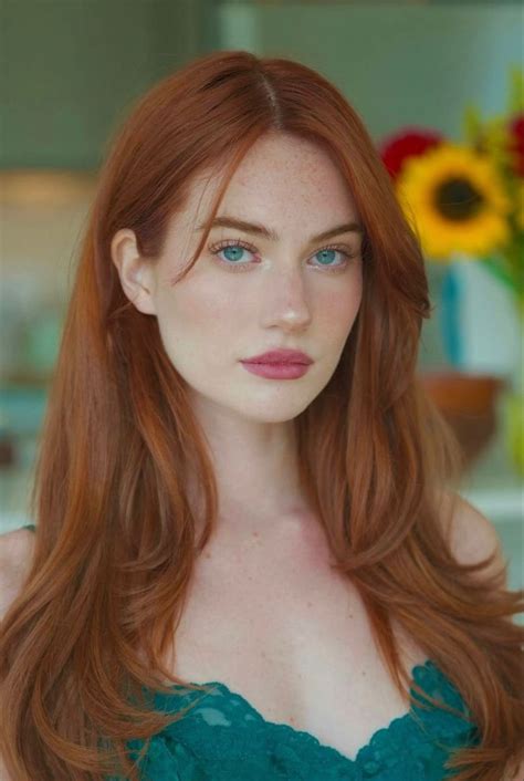 Beautiful Red Hair Beautiful Redhead Gorgeous Red Hair Green Eyes