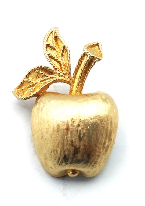 Vintageavon1974 Apple Figural Brooch Pinbrushed Gem