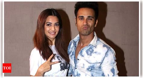 Pulkit Samrat Surprises Girlfriend Kriti Kharbanda With A Tabla Performance Video Inside