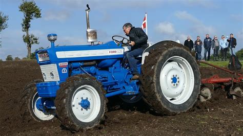 Ford 5000 Four County 4wd Ploughing W Kverneland Plough Working Good
