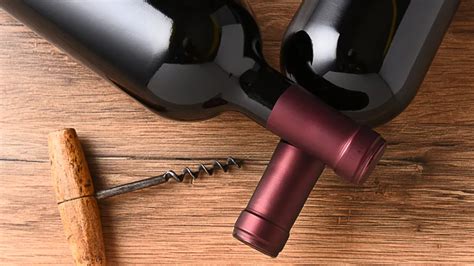 5 Astuces Pour Ouvrir Sa Bouteille De Vin Sans Tire Bouchon