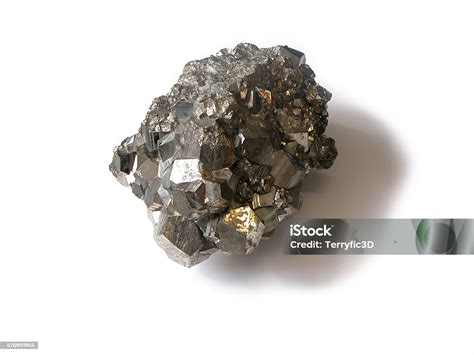 Kristal Pirit Mineral Bijih Besi Foto Stok Unduh Gambar Sekarang