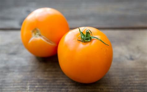 Organic Amana Orange Heirloom Tomatoes Terra Firma Farm Sf Bay
