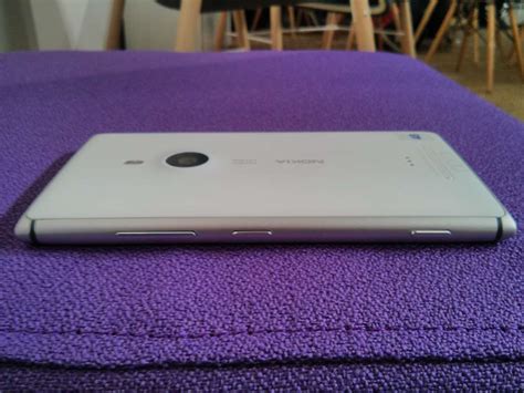 First Look Nokia Lumia 925 Mobility Crn Australia