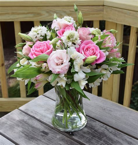 Sweet Pink And White Flower Bouquet White Flower Bouquet Fresh