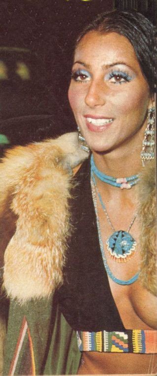 Cher 1970s Rockin The Turquoise Jewelry Cher 1970s 70s Makeup 70s