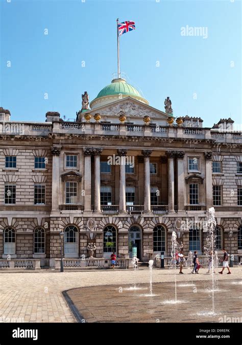 Somerset House London Stock Photo Alamy