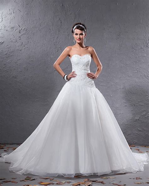 Https://tommynaija.com/wedding/a Wedding Dress White