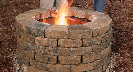 Some folks wonder how to make a fire in a fire pit. 20 Stunning DIY Fire Pits You Can Build Easily - Home and ...