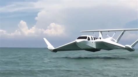 Airfish 8 Marine Aircraft With V8 Engine