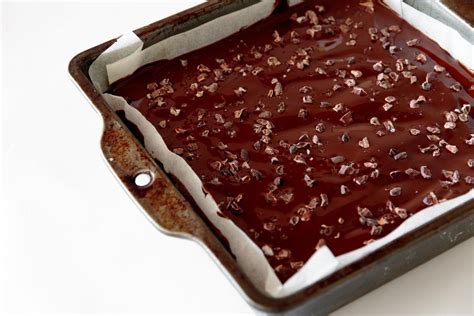 WELLINGTON BAKEHOUSE - Chocolate Caramel Slice | Caramel slice, Chocolate caramel slice, Caramel