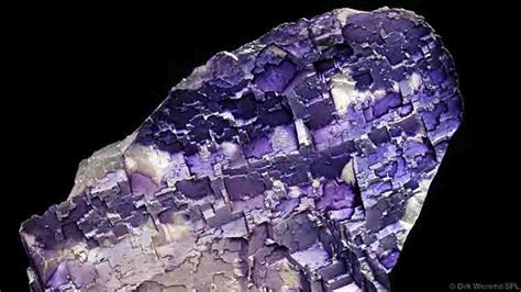 10 Crystals With Weird Properties That Look Like Magic Geology Page